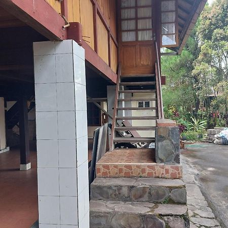 Mountain View Homestay Tomohon Exterior foto